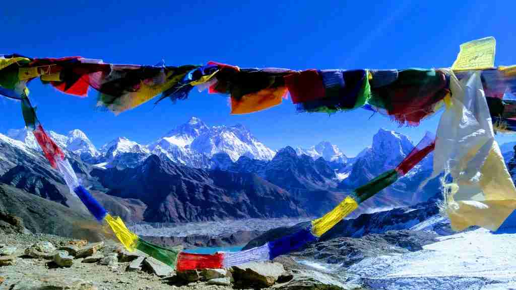 everest base camp and gokyo lakes trek