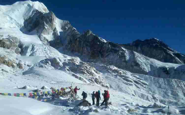 High pass of Annapurna Circuit Trek 12 Days