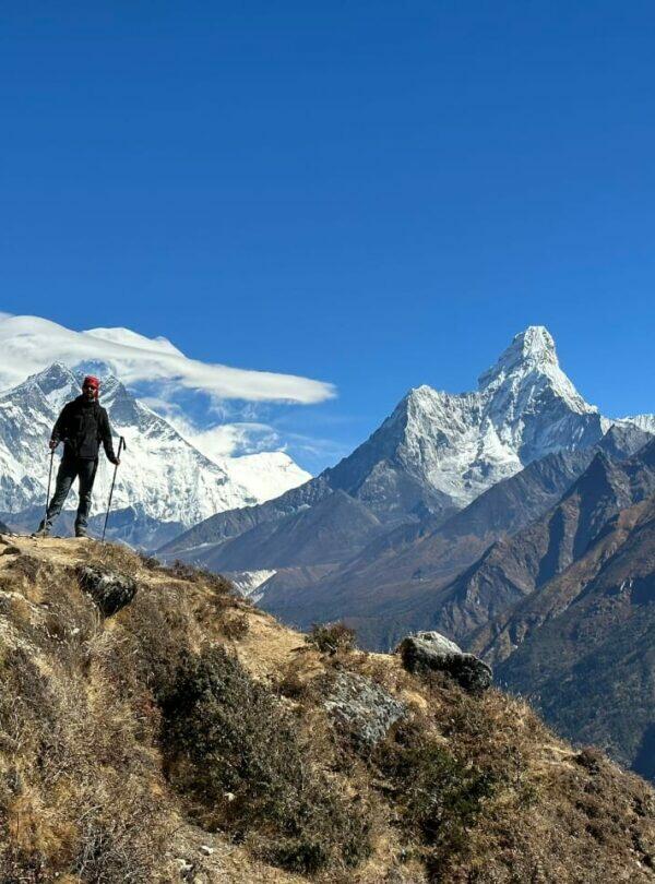 lukla to everest base camp with million photos to take