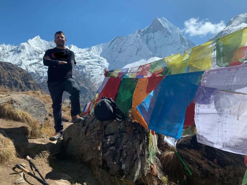 hire a guide for Everest base camp trek